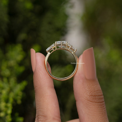 Hexagone Cut Lab Diamond Three Stone Ring