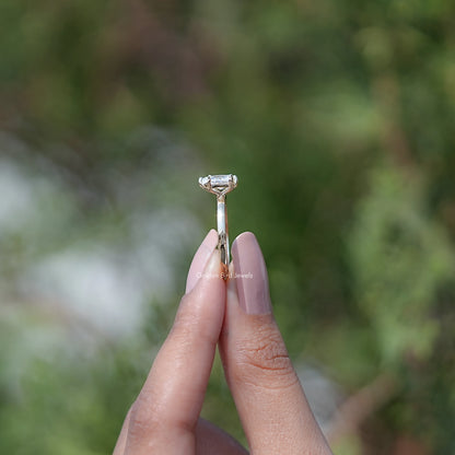 Pear and Princess Cut Moissanite Toi Et Moi Ring
