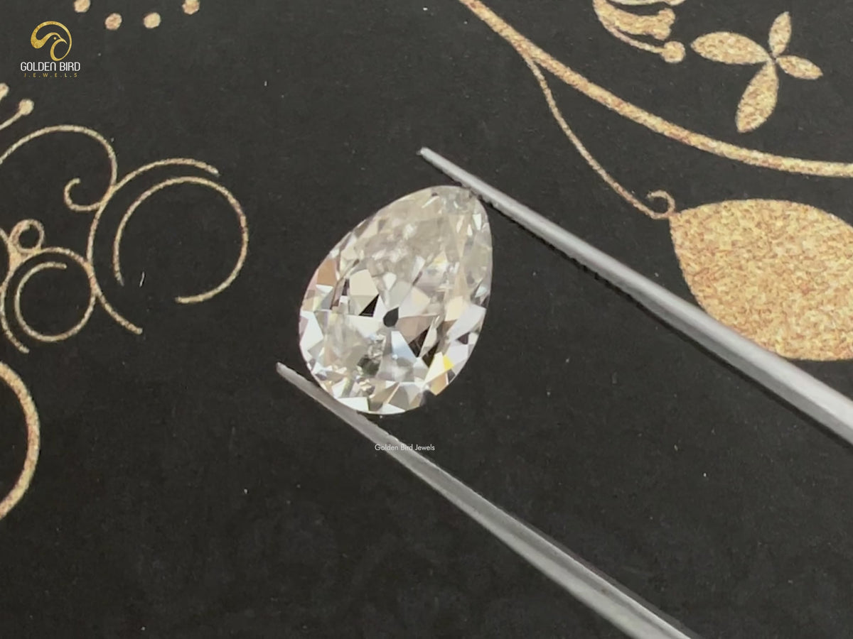 3,25 Karat alter, birnenförmiger, loser Moissanit