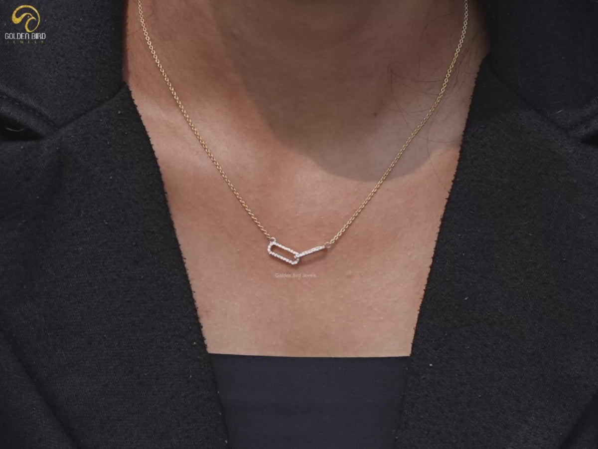 Round Diamond Paperclip Interlocked Pendant