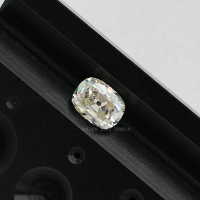 [Moissanite Old Mine Cushion Cut Stone]-[Golden Bird Jewels]