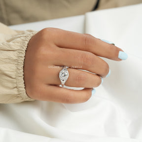 [Colorless Old European Round Cut Moissanite Engagement Ring]-[Golden Bird Jewels]