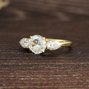 [Moissanite Rose Round Cut 3 Stone Ring]-[Golden Bird Jewels]