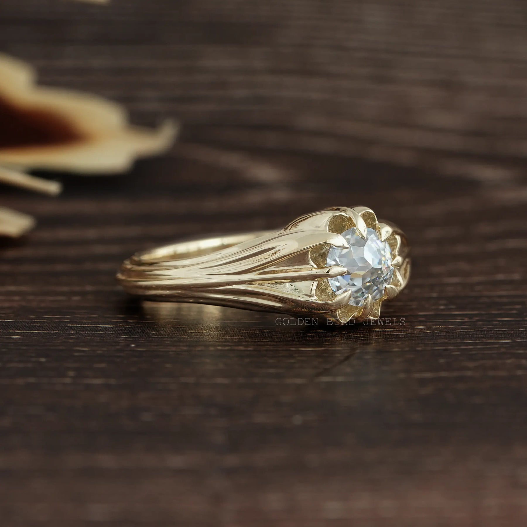 [Round Cut Moissanite Engagement Ring With Prong Set]-[Golden Bird Jewels]